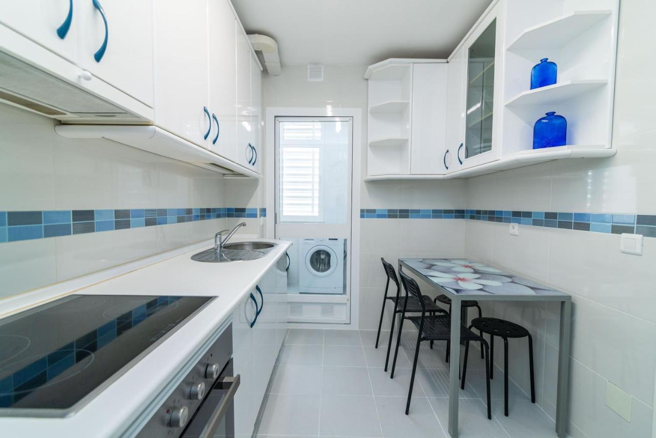 بينالماذينا N&A Timon 2 - 3Br Apartment, Recently Renovated المظهر الخارجي الصورة