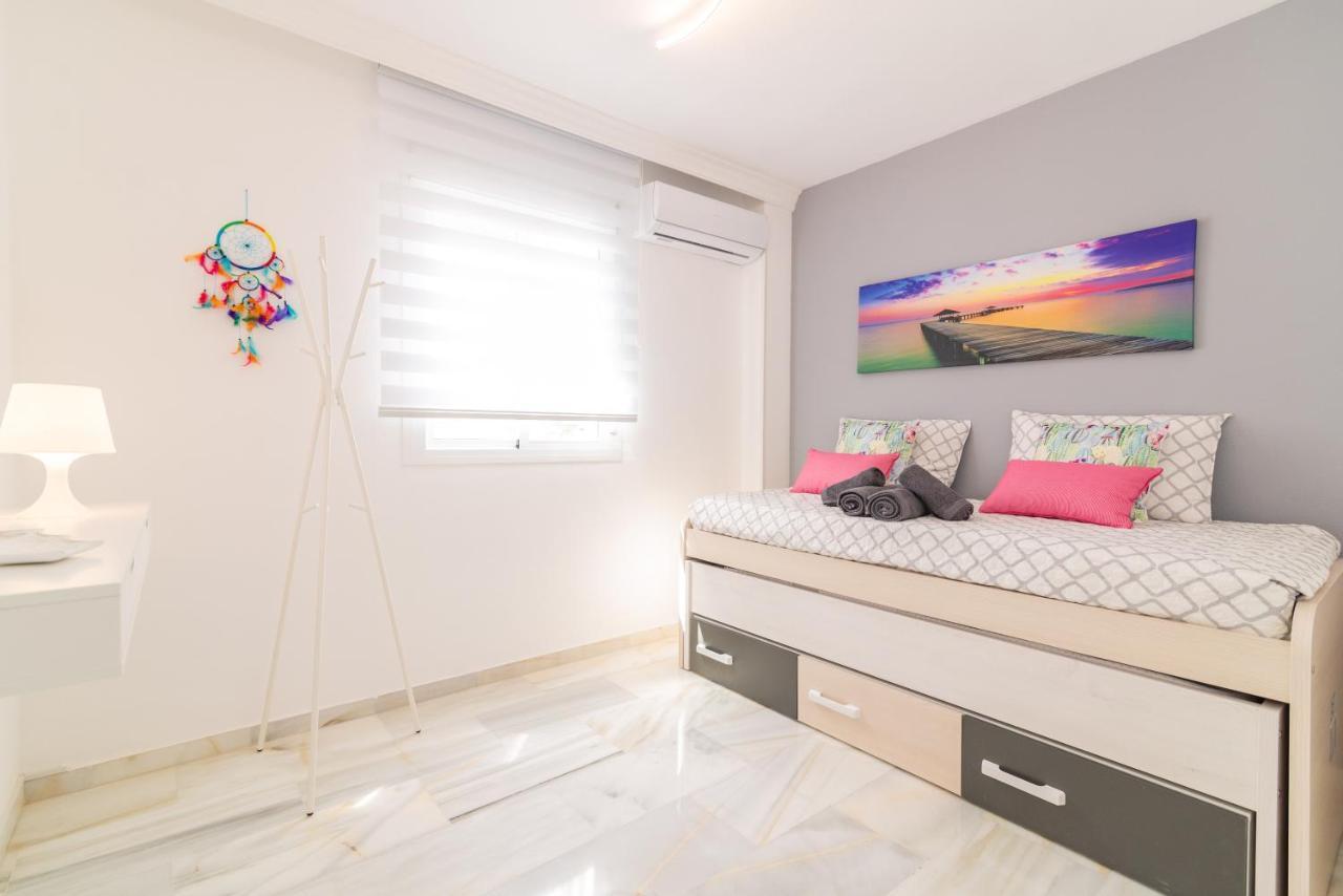 بينالماذينا N&A Timon 2 - 3Br Apartment, Recently Renovated المظهر الخارجي الصورة